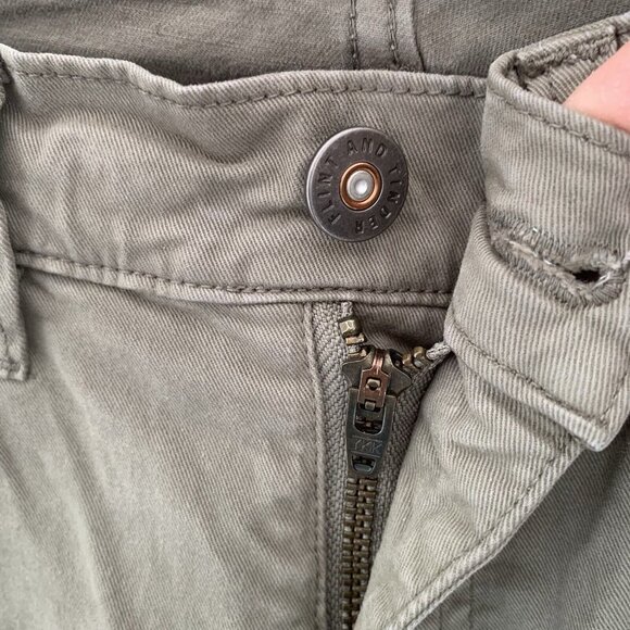 Flint and Tinder Men 29x30 Khaki Slim Fit Cotton Stretch 365 Pants Pockets Chino - Picture 3 of 14